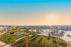 Sunrise-Crystal-Bay-4